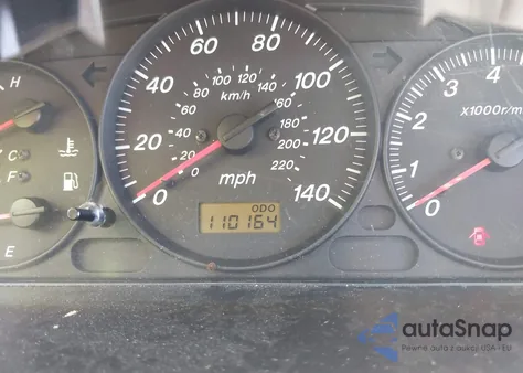 2002 Mazda Protege Dx/Es/Lx z USA, uszkodzony, nr VIN JM1BJ225920509128